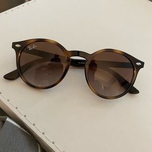Rayban Jr. Round Sunglasses